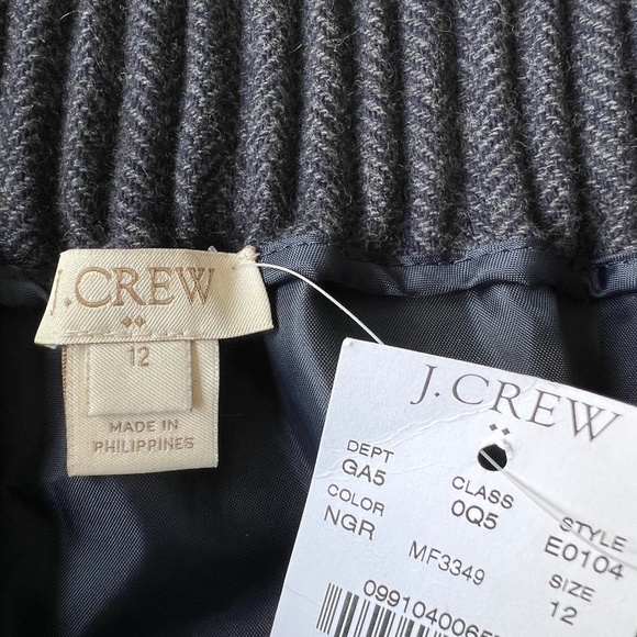 NWT - J. Crew Factory wool blend, herringbone pattern, elastic waistband skirt - Picture 9 of 13